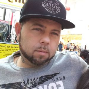 Meet your Posher, Thomas